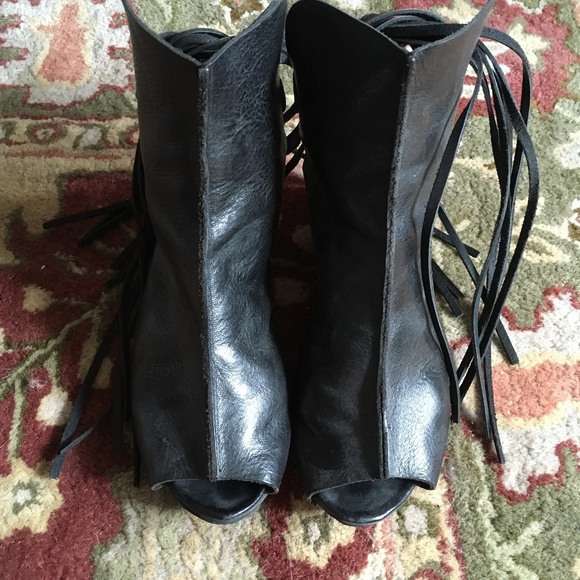 Trippen Shoes - TRIPPEN Black Leather Open Toe Fringe Tie Back Booties 40